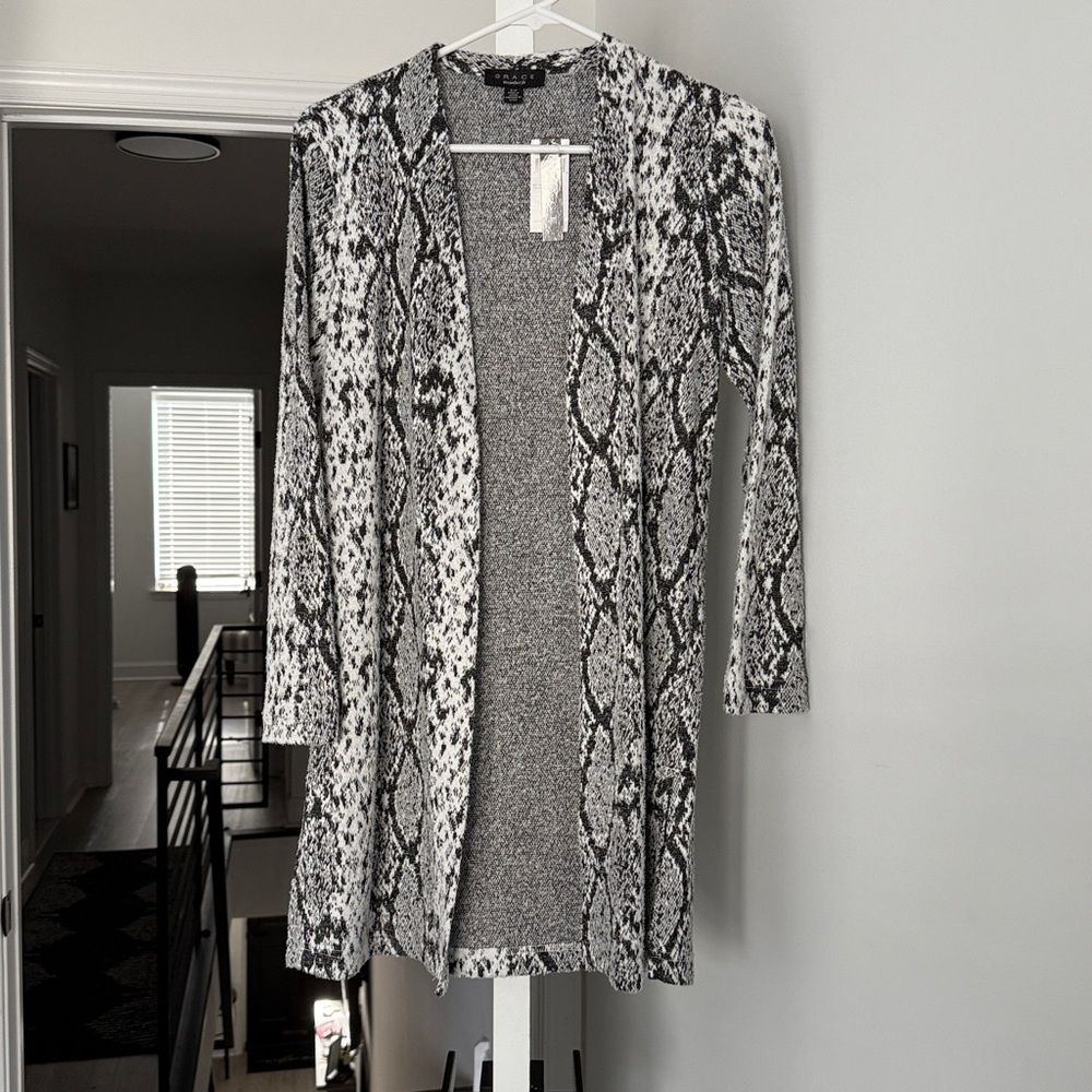 Grace Monochrome Knit Cardigan